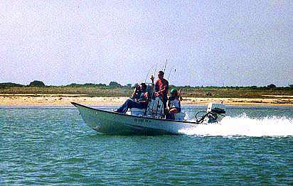 fishingboat.jpg (60069 bytes)